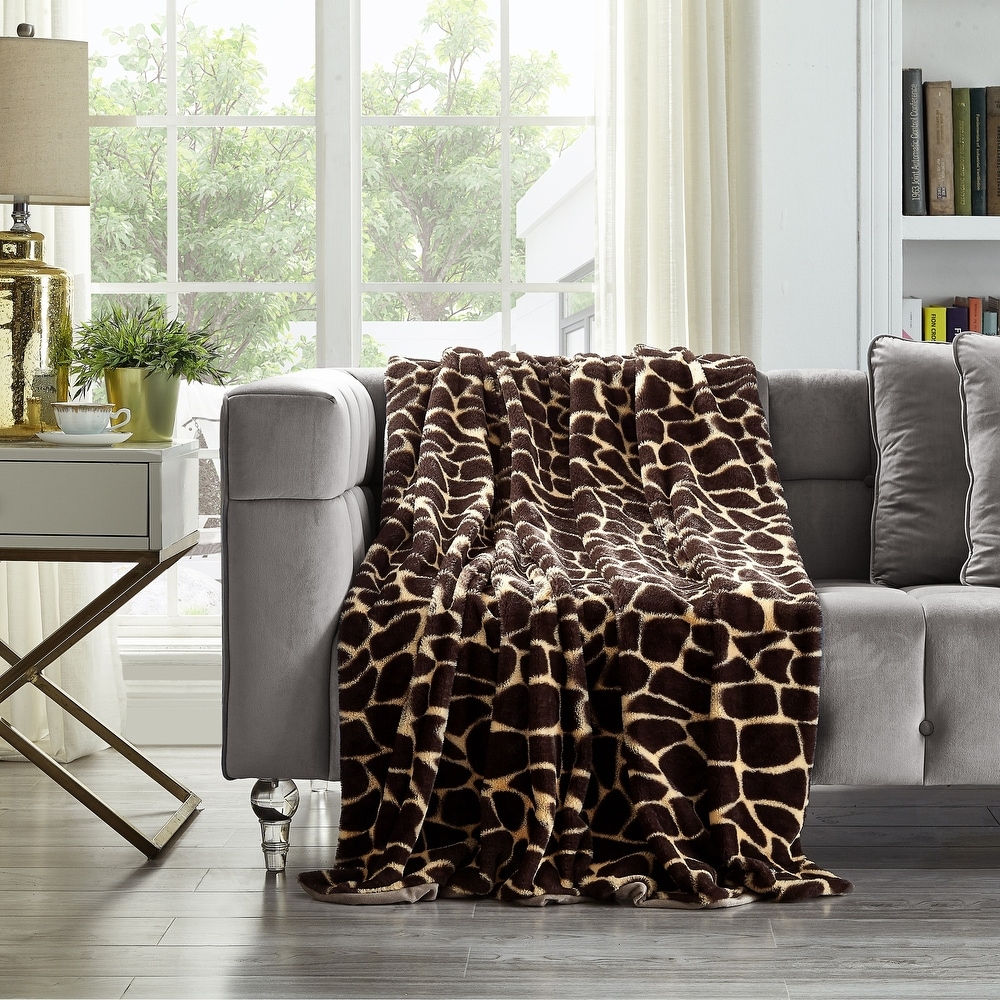 Fashion shopping style Faux Fur Throw Blanket Alpine Brown Warm Cozy